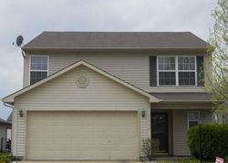 Pre-foreclosure Listing in LONG LAKE DR GREENWOOD, IN 46143
