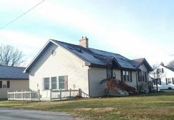 Pre-foreclosure Listing in E MAIN ST GAS CITY, IN 46933