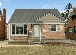  Rosedale St, Southgate MI