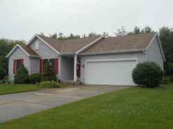 Pre-foreclosure in  ARBOR POINTE DR South Bend, IN 46628