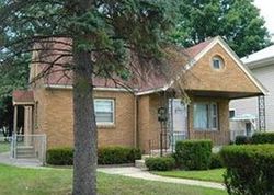 Pre-foreclosure in  BONDS AVE South Bend, IN 46628
