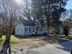 Pre-foreclosure in  CROATAN TRL Portsmouth, VA 23701