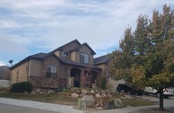 Pre-foreclosure in  W ROSE SUMMIT DR Herriman, UT 84096