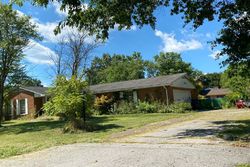 Pre-foreclosure in  HOFFMAN RD Cuyahoga Falls, OH 44223