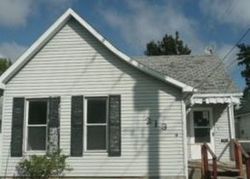 Pre-foreclosure in  EASTMAN AVE Springfield, IL 62702