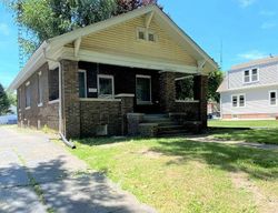 Pre-foreclosure in  S 10TH ST Springfield, IL 62703