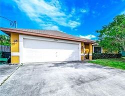 Pre-foreclosure in  SE BURTON ST Port Saint Lucie, FL 34952