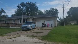 Pre-foreclosure Listing in 8TH AVE COLONA, IL 61241