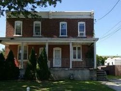 Pre-foreclosure Listing in MAPLE AVE HOLMES, PA 19043