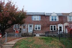 Pre-foreclosure in  CHERRY ST Clifton Heights, PA 19018