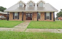 Pre-foreclosure Listing in COVENTRY ST NEW ORLEANS, LA 70126