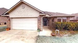 Pre-foreclosure Listing in REDVINE RD CHOCTAW, OK 73020