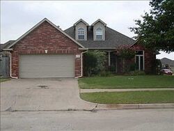 Pre-foreclosure in  SW 127TH PL Oklahoma City, OK 73170