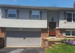 Pre-foreclosure in  STILLWATER DR Galloway, OH 43119