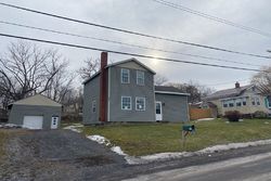 Pre-foreclosure in  KING ST Port Byron, NY 13140