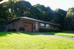 Pre-foreclosure in  BOULDER RD Syracuse, NY 13209