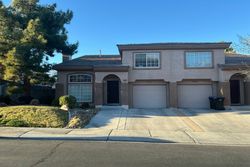 Pre-foreclosure in  COLLOQUIUM DR Henderson, NV 89014