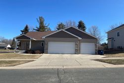 Pre-foreclosure in  GRANT DR Northfield, MN 55057