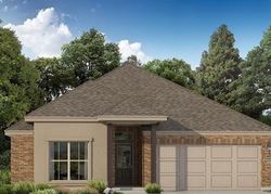 Pre-foreclosure in  WINDRIDGE AVE Zachary, LA 70791