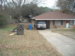 Pre-foreclosure Listing in WATTERMAN ST MINDEN, LA 71055