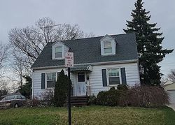 Pre-foreclosure in  OHIO ST Elyria, OH 44035