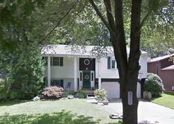 Pre-foreclosure in  BENNETT DR Elyria, OH 44035