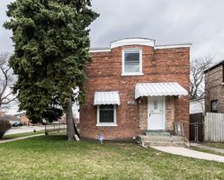 Pre-foreclosure in  S LA SALLE ST Chicago, IL 60620