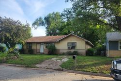 Pre-foreclosure in  RANDOM RD Arkansas City, KS 67005