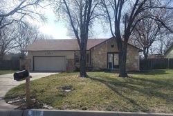 Pre-foreclosure in  S CAPRI LN Wichita, KS 67207