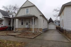 Pre-foreclosure in  PLUM ST Elkhart, IN 46514