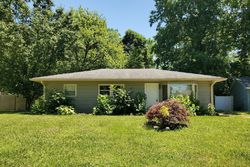 Pre-foreclosure Listing in BROOKSIDE DR WHITELAND, IN 46184