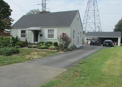 Pre-foreclosure in  VICTORY CT Clarksville, IN 47129
