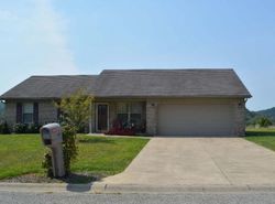 Pre-foreclosure Listing in BREWER DR BORDEN, IN 47106