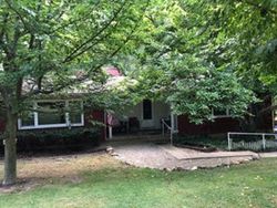 Pre-foreclosure in  ELKS RD Richmond, IN 47374