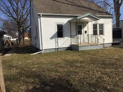 Pre-foreclosure in  17TH AVE Sterling, IL 61081