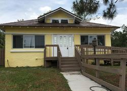Pre-foreclosure in  LAKEVIEW DR Sebring, FL 33870