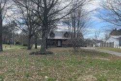 Pre-foreclosure in  OLD PARKSVILLE RD NE Cleveland, TN 37323