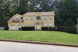 Pre-foreclosure in  WINDFIELD GLN Stone Mountain, GA 30088