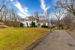 Pre-foreclosure in  CHESSOR LN Wilton, CT 06897