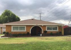 Pre-foreclosure in  CORTLAND AVE Paramount, CA 90723