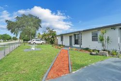 Pre-foreclosure in  SW 32ND ST Hollywood, FL 33023