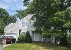 Pre-foreclosure in  WILSON DR Sicklerville, NJ 08081