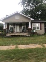 Pre-foreclosure Listing in PLAZA WEST HELENA, AR 72390