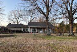 Pre-foreclosure in  RAY BRYANT RD Bauxite, AR 72011