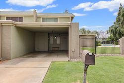 Pre-foreclosure in  N 19TH DR Phoenix, AZ 85021