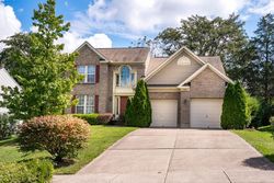 Pre-foreclosure in  SILVERWOOD FARMS DR Lebanon, OH 45036