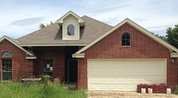 Pre-foreclosure Listing in MANSFIELD CARDINAL RD KENNEDALE, TX 76060