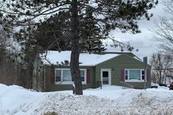 Pre-foreclosure in  VINLAND ST Duluth, MN 55810