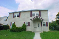Pre-foreclosure in  PUTNAM DR East Meadow, NY 11554