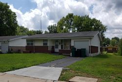 Pre-foreclosure in  LANDSEER DR Saint Louis, MO 63136